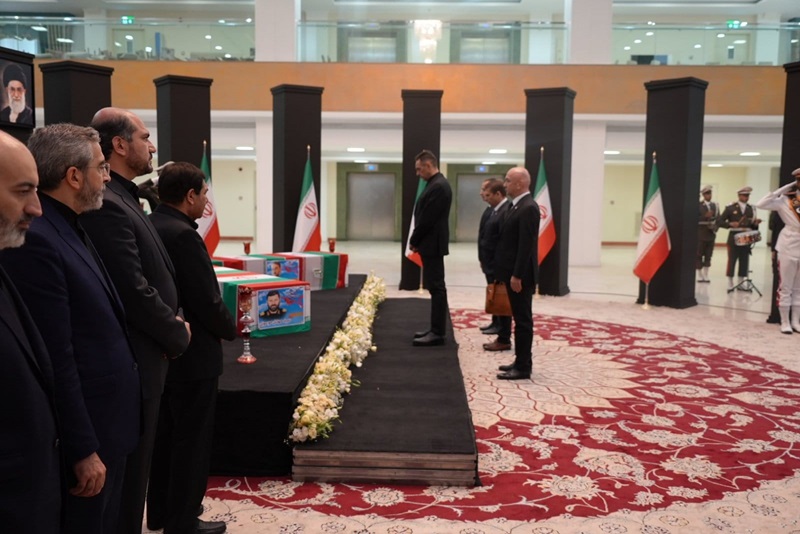 Vulin u Teheranu predvodi državnu delegaciju na ceremoniji odavanja počasti i opraštanja od iranskog predsjednika Raisija 