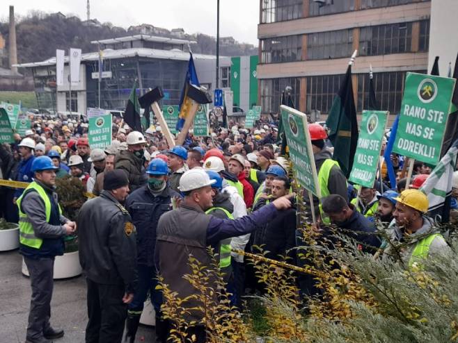 Rudari u FBiH nastavljaju proteste, odbili pregovore