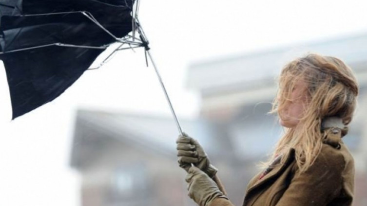 Upozorenje na jake udare vjetra u pojedinim dijelovima Srpske