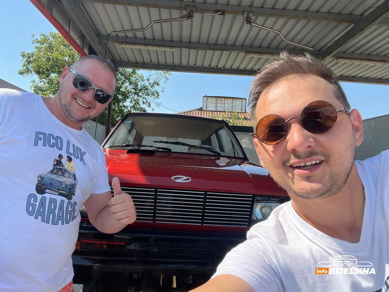 Bijeljinac Oliver poklonio Yuga  drugaru Nedimu: “Bile su mu pune oči suza” (FOTO)