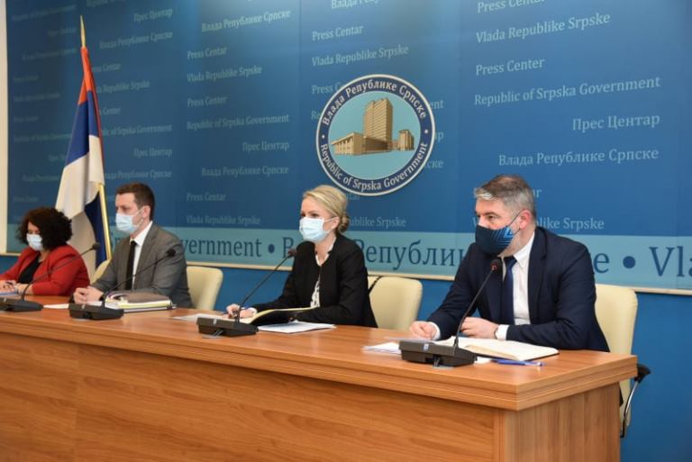NOVE MJERE Zabranjena javna okupljanja sa više od 50, a privatna sa više od 10 osoba