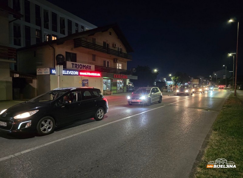 Bijeljina: Gužve u saobraćaju zbog vašara (FOTO)