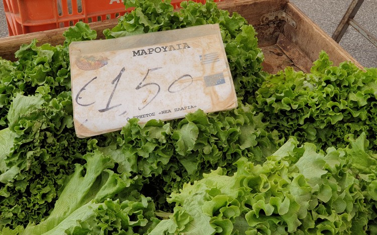 Idete u Grčku na odmor? Ovo su cijene voća, povrća, ribe, jaja... (FOTO)