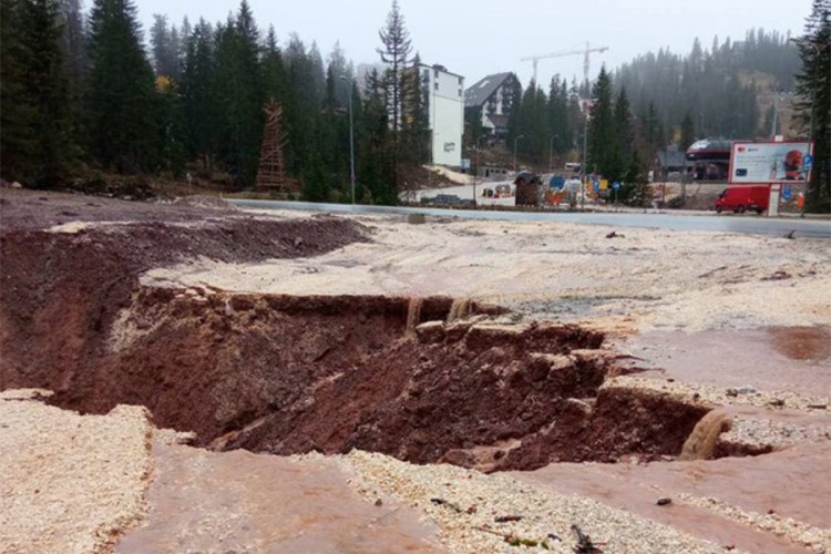 Poplave nanijele milionsku štetu OC Јahorina