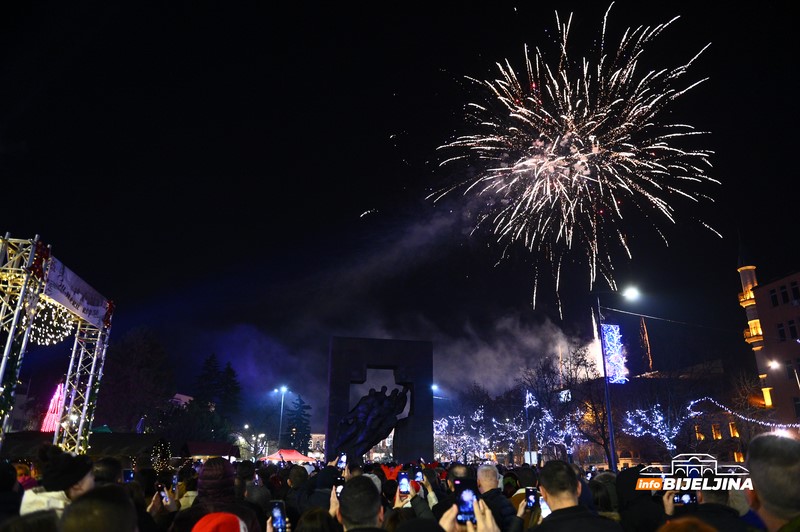 Nekoliko gradova u Srpskoj organizuje doček 2024. na otvorenom