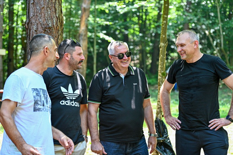 DRUŽENJA KAKVA TREBA I UBUDUĆE ORGANIZOVATI Roštiljijada okupila veliki broj Milićana (FOTO)