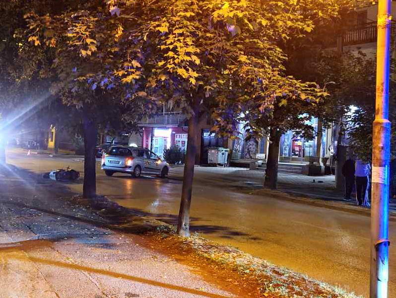 Bijeljina: Sudar motocikla i automobila u Račanskoj ulici (FOTO)