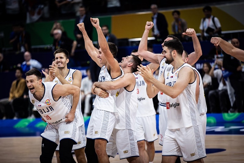 Pogledajte slavlje košarkaša Srbije nakon razbijanja Kanade (VIDEO)