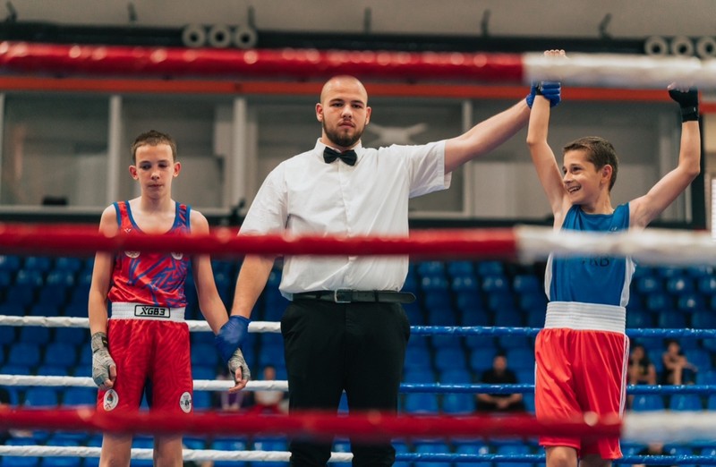 BK “Radnik” osvojio dvije pobjede: Dominantni Damir Baraković i Damjan Kujundžić (FOTO)