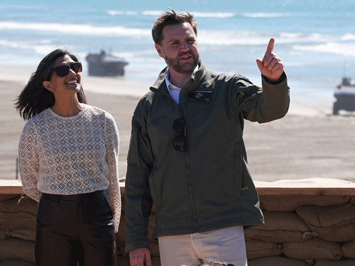 Incident tokom vojne vježbe: Geleri pogodili vozila iz obezbjeđenja Džej Di Vensa!