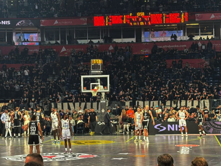 Filmska pauza u Areni: Glumci igrali košarku umjesto Partizana 