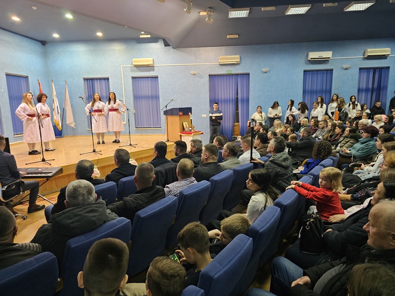 Gajić: Idući Svetosavskim putem ne možemo da pogriješimo /FOTO/