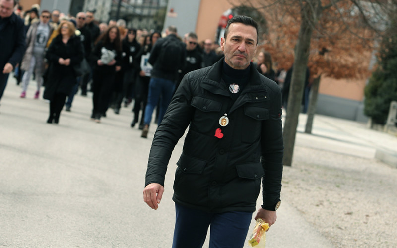 Davor Dragičević protestuje na Trgu Krajine