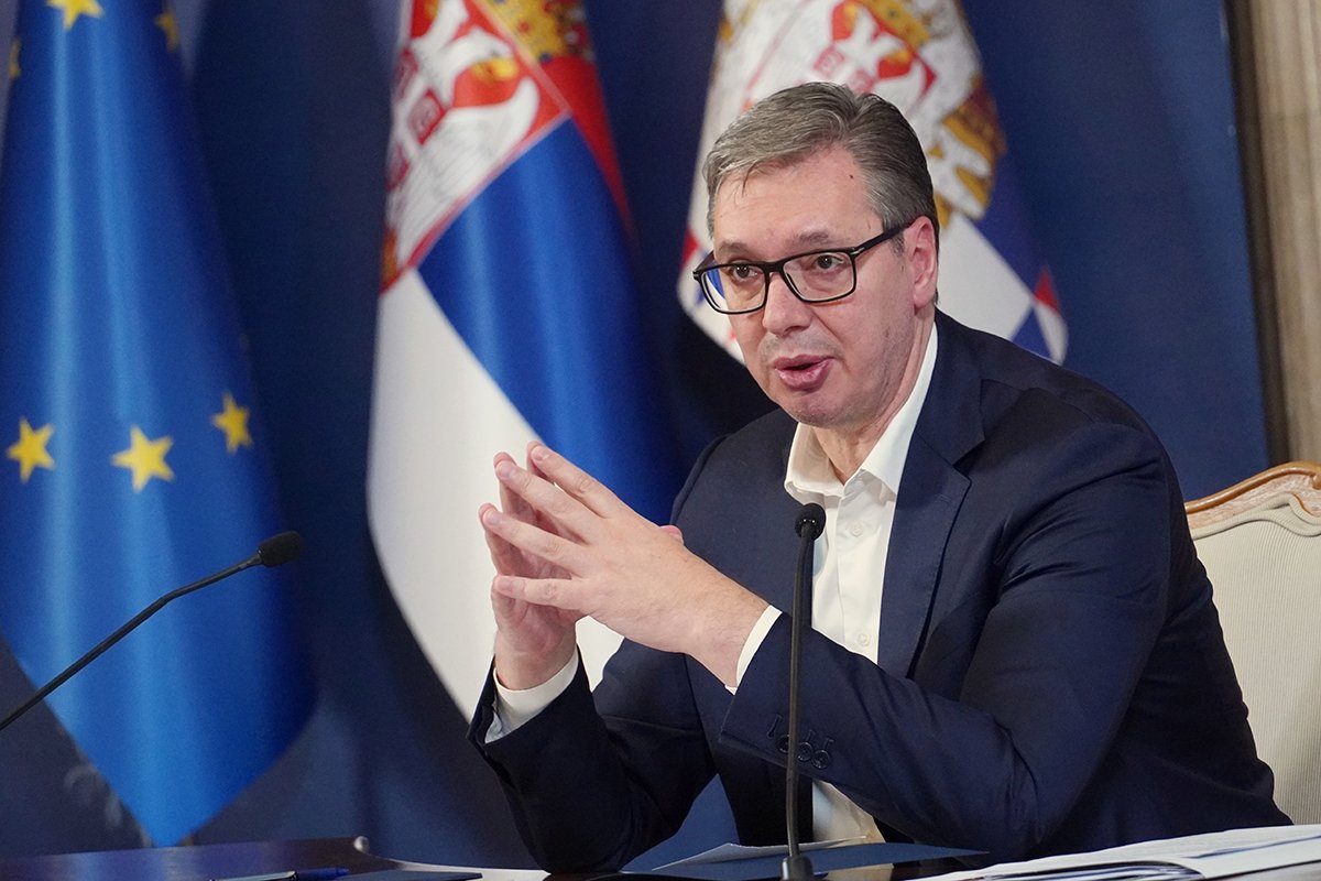 Vučić zakazao hitan sastanak: Loše vijesti za Srbiju?