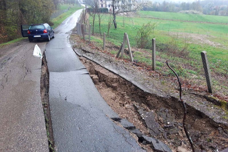 Voda se povukla i ostavila ogromnu štetu u gradiškom Potkozarju