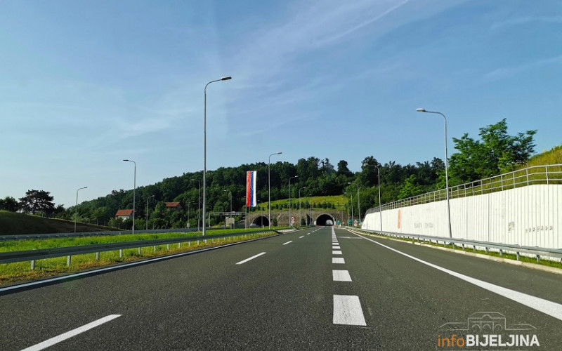 Nesmetano odvijanje saobraćaja, uslovi za vožnju povoljni