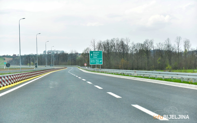 AMS RS upozorava: Radovi i izmijenjen režim saobraćaja na više putnih pravaca