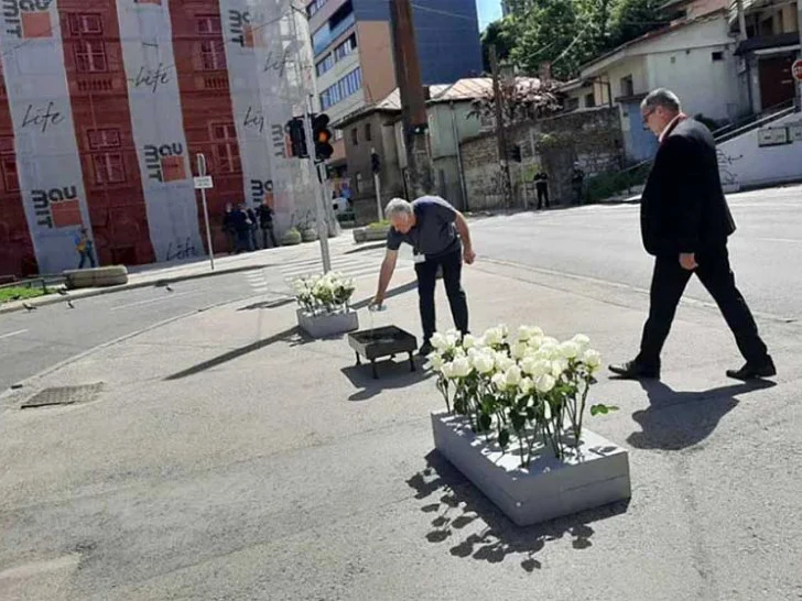 Obilježavanje godišnjice zločina u Dobrovoljačkoj ulici