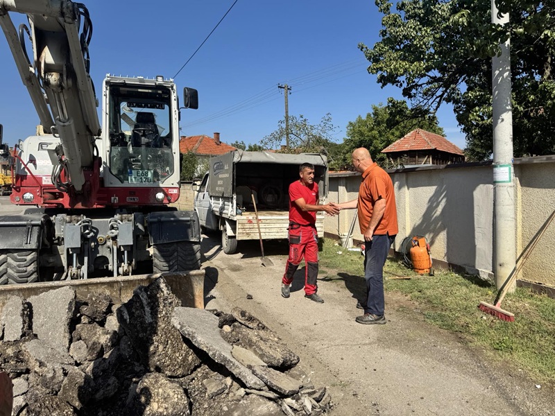 Janja: Počelo asfaltiranje Ulice braće Lazić, grad otkrio koliko koštaju radovi i ko će ih platiti