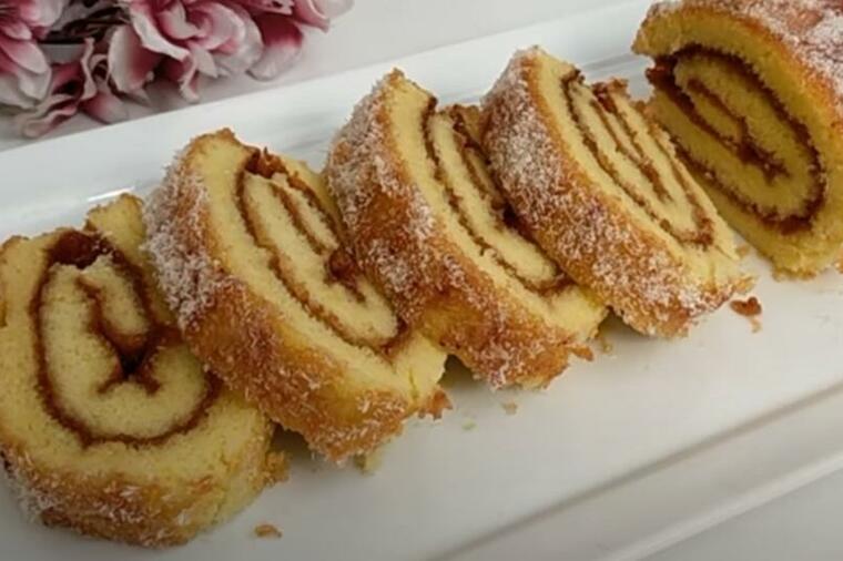 DOMAĆA ŠTRUDLA SA DŽEMOM: Čaroban miris i ukus djetinjstva gotov za 10 minuta!