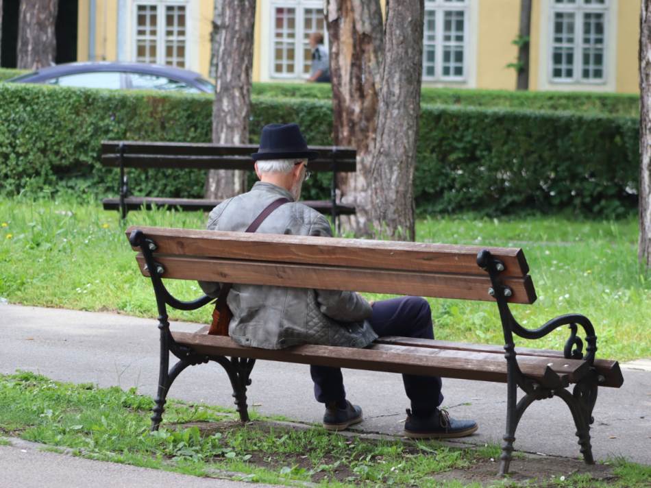 Novina za penzionere u Srpskoj koji primaju penziju iz FBiH