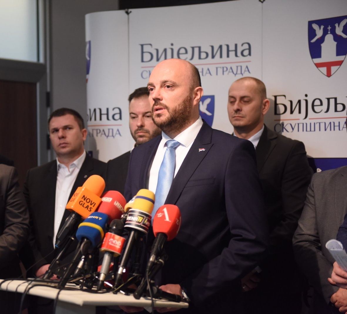 Gajić: Od koga Trivićka brani Bijeljinu?