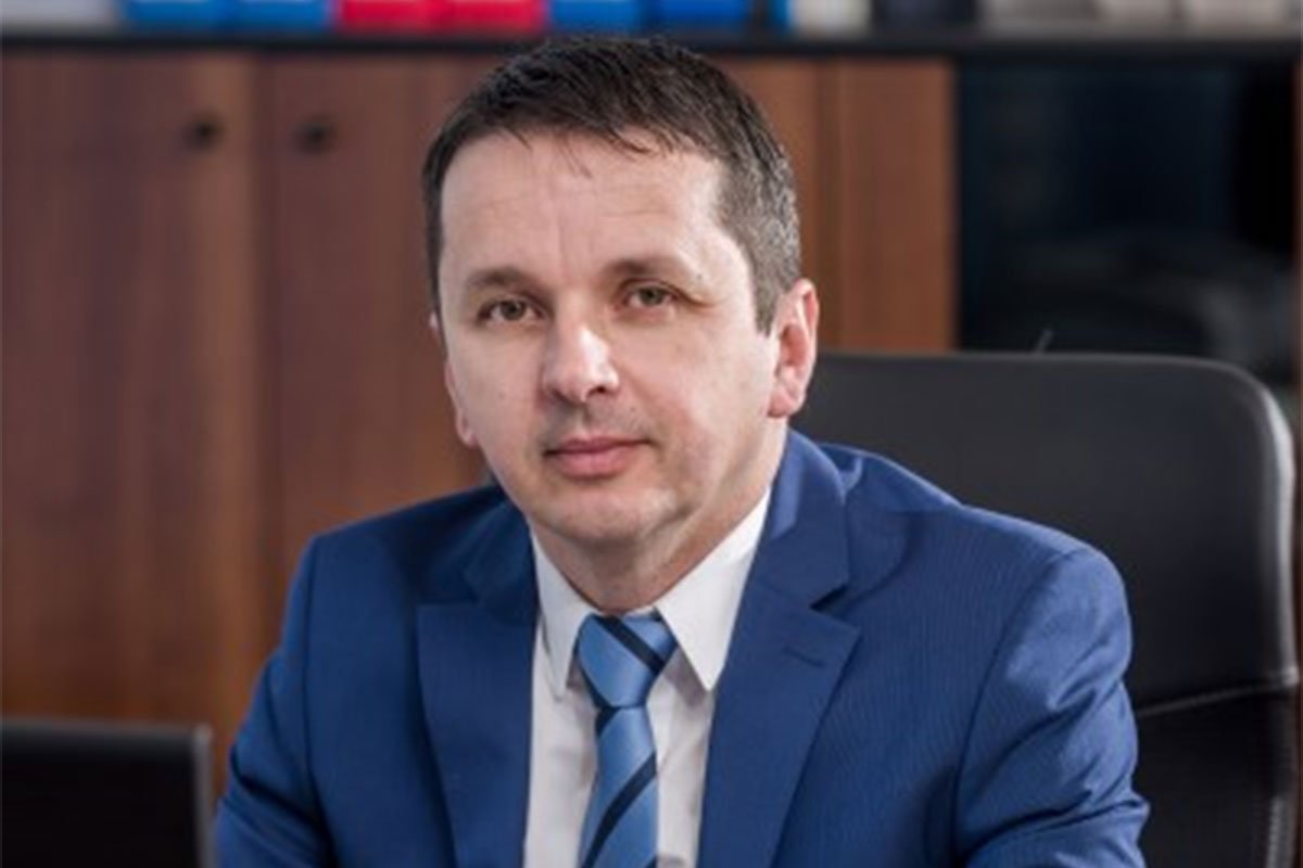 Sin ministra iz BiH primao stipendiju za siromašne