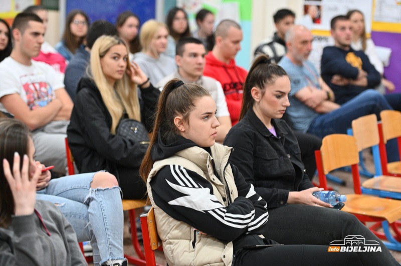 Profesor Gordan Živić: Svijet je u euforičnom stanju, a čovjek je najveći problem (FOTO)