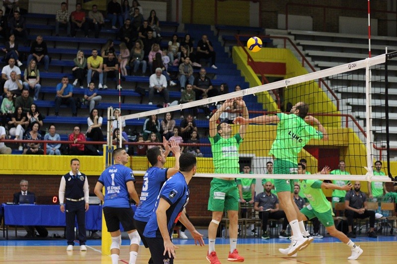 Odbojkaši Radnika posle velike borbe poraženi od kiparske Omonije (FOTO)