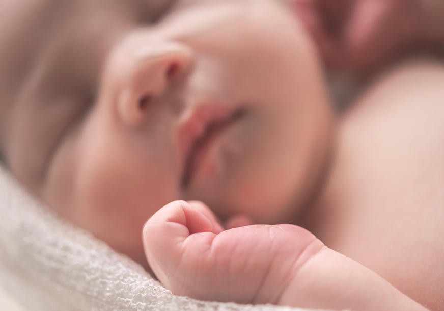 Bejbi bum u Srpskoj: Rođeno 28 beba