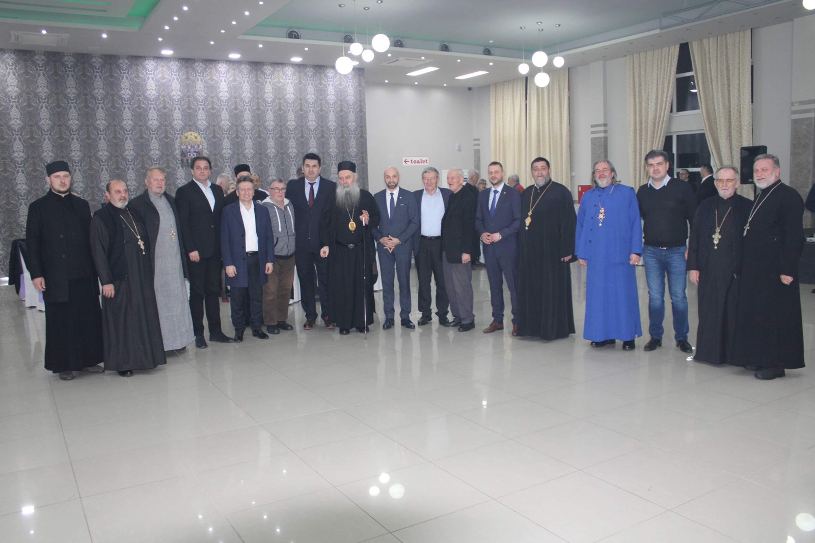 Održano donatorsko veče za završetak izgradnje manastirskog konaka u Rožnju