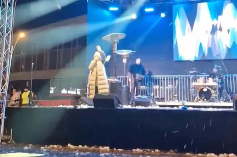 Anu Bekutu u Čačku gađali grudvama: 