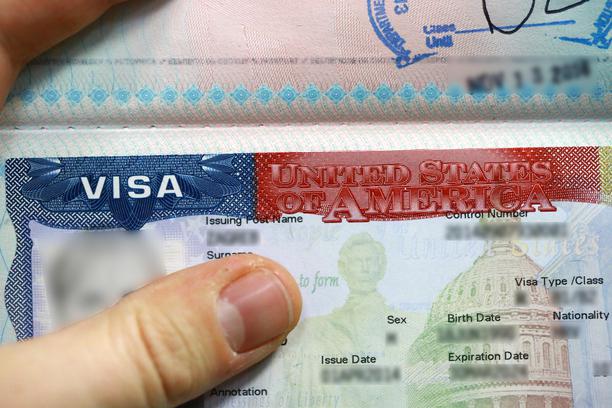 Pronašli novčanik turiste iz Amerike i spasili mu odmor u BiH
