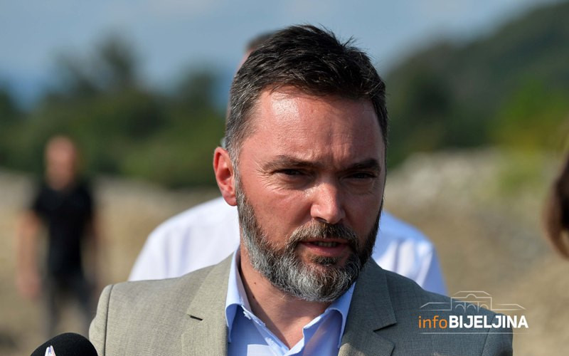 Košarac: Istrajaćemo na stavu Srpske o zaštiti domaće proizvodnje