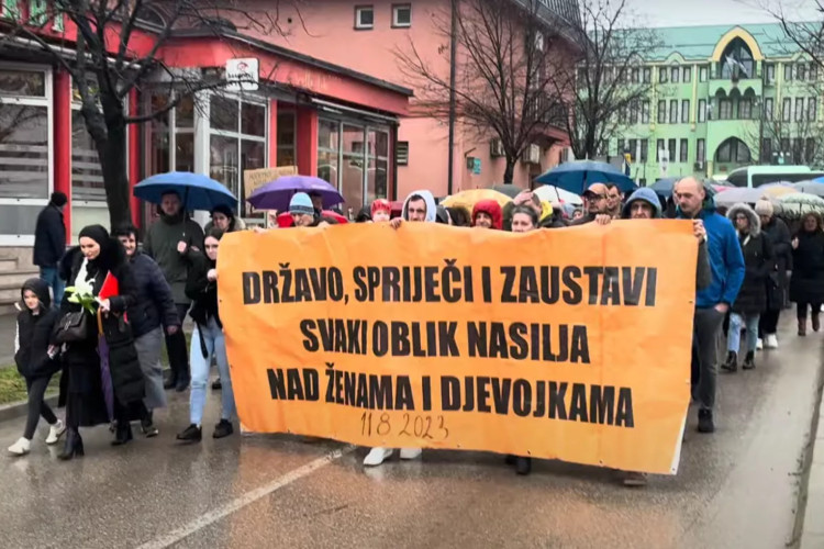 Danas protesti zbog ubistva majke i sina u Kalesiji