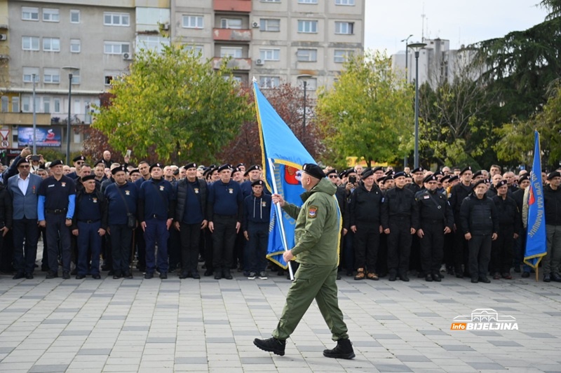 Bijeljina: Obilježavanje Dana specijalaca, veterani postrojeni nakon 30 godina (FOTO)