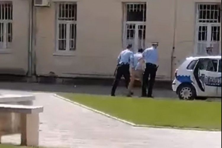 Objavljen snimak privođenja Vukanovića