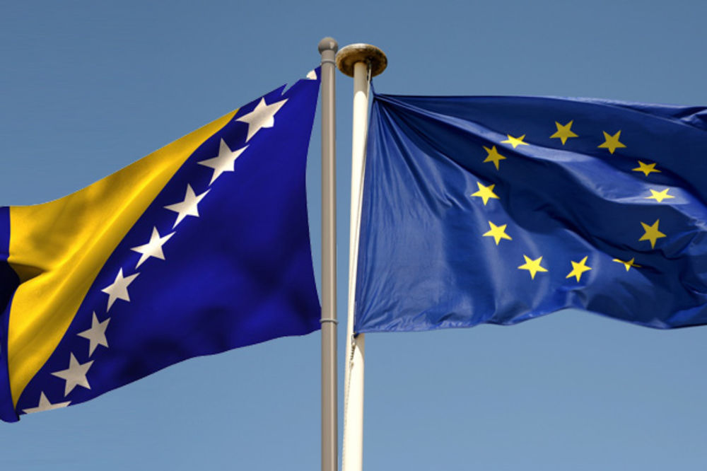 BiH dobila kandidatski status za članstvo u EU