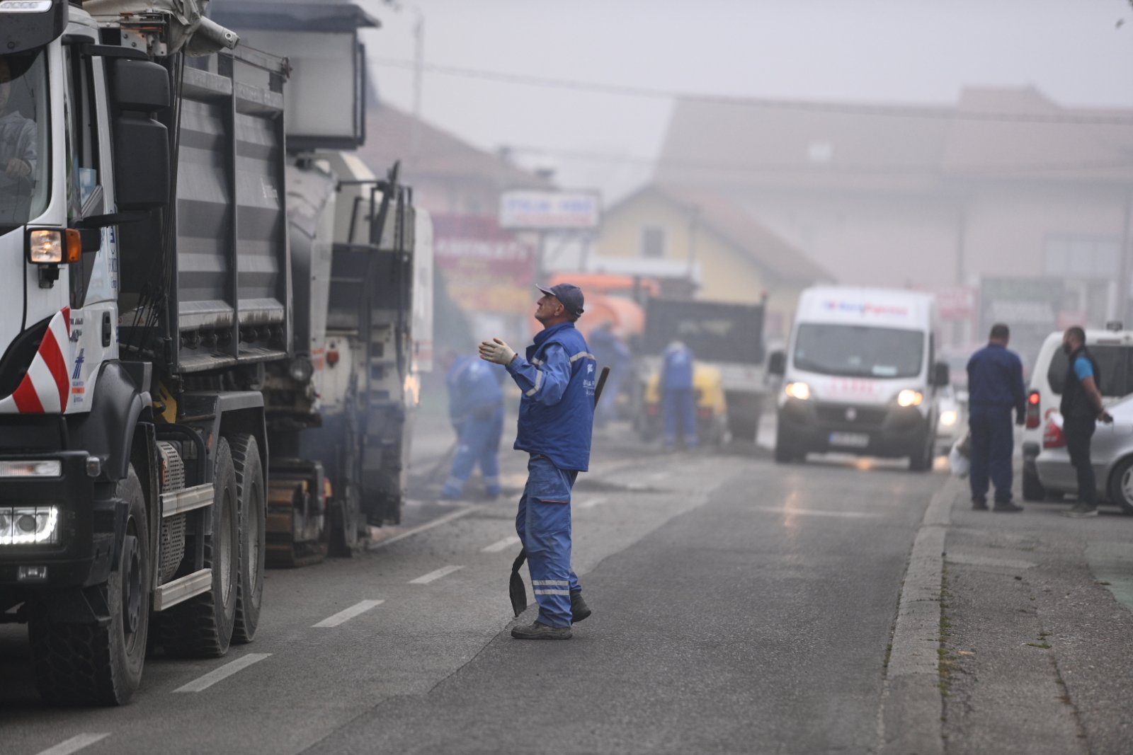 Počela rekonstrukcija bijeljinskog koridora: Mašine od ranog jutra rade punom parom (FOTO)