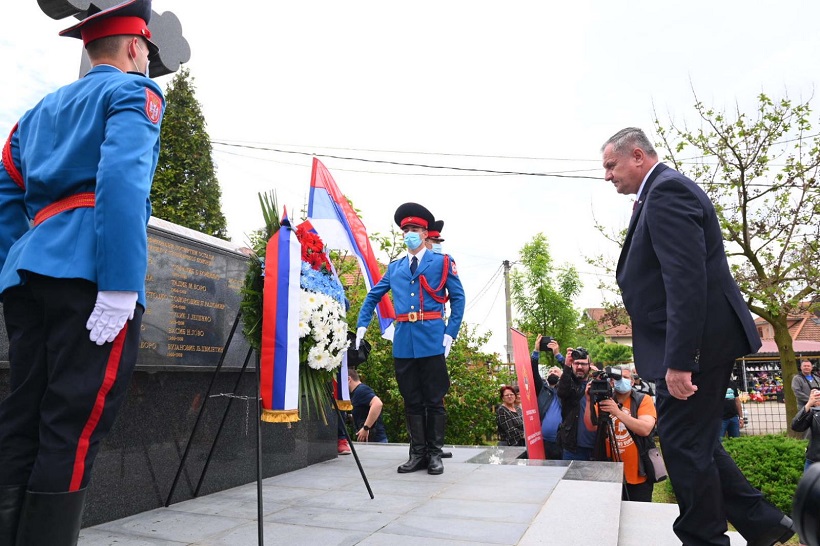 Položeni vijenci kod spomen-kosturnice u Pučilama (FOTO)