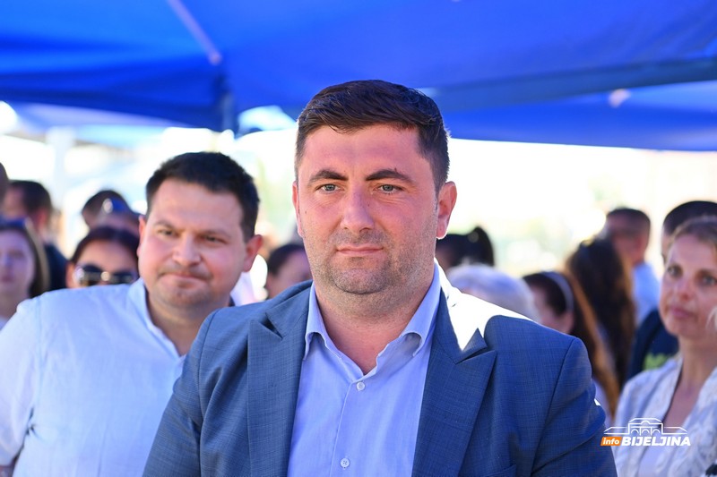 Napokon počela gradnja sportske dvorane u Bijeljini: Rade tek prvu fazu, za ostatak nedostaju milioni KM (FOTO)