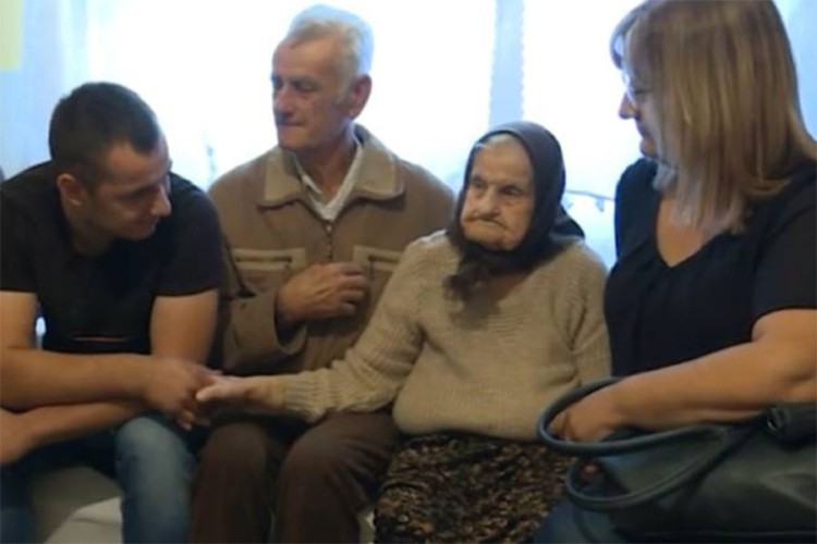 Baka Stana iz Donjeg Žabara proslavila 100. rođendan