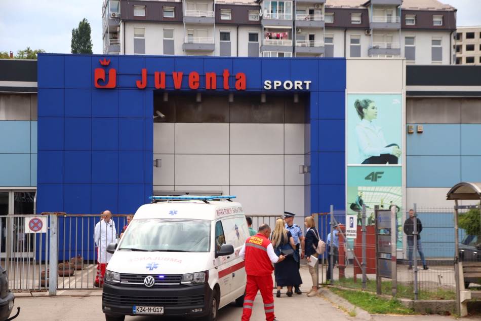 Prihvaćen sporazum da Đermanović bude osuđen na sedam i po godina zatvora za ubistvo Čolića, porodica burno reagovala