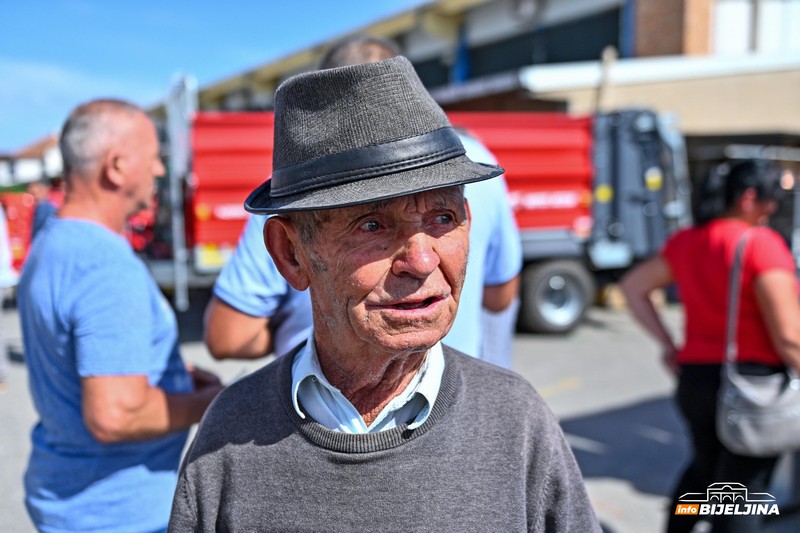 Slobodan Radić (87) ne propušta „Interagro“, na Sajam se dovezao „jugom“ (FOTO)