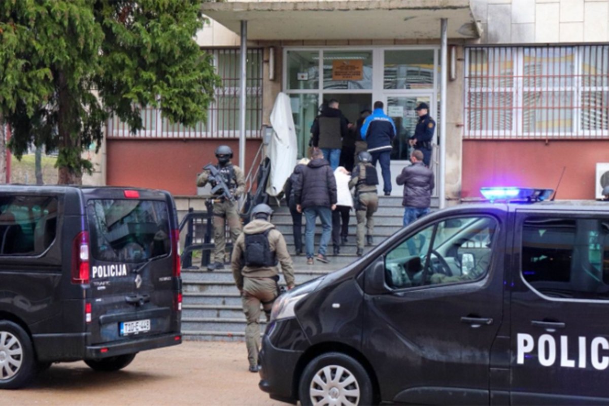 Tužilaštvo predložilo pritvor za trojicu uhapšenih u akciji "Virus"