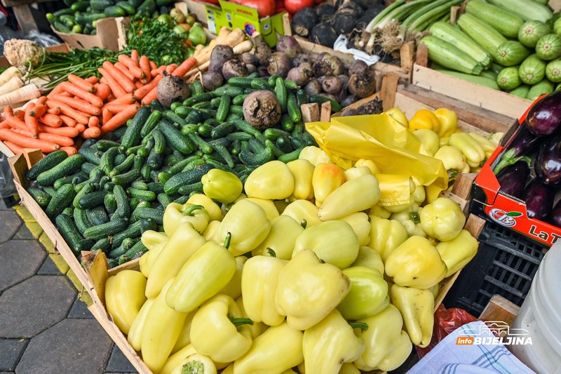 Da li su cijene uticale na pripremu zimnice? Evo šta kažu Bijeljinci (FOTO)