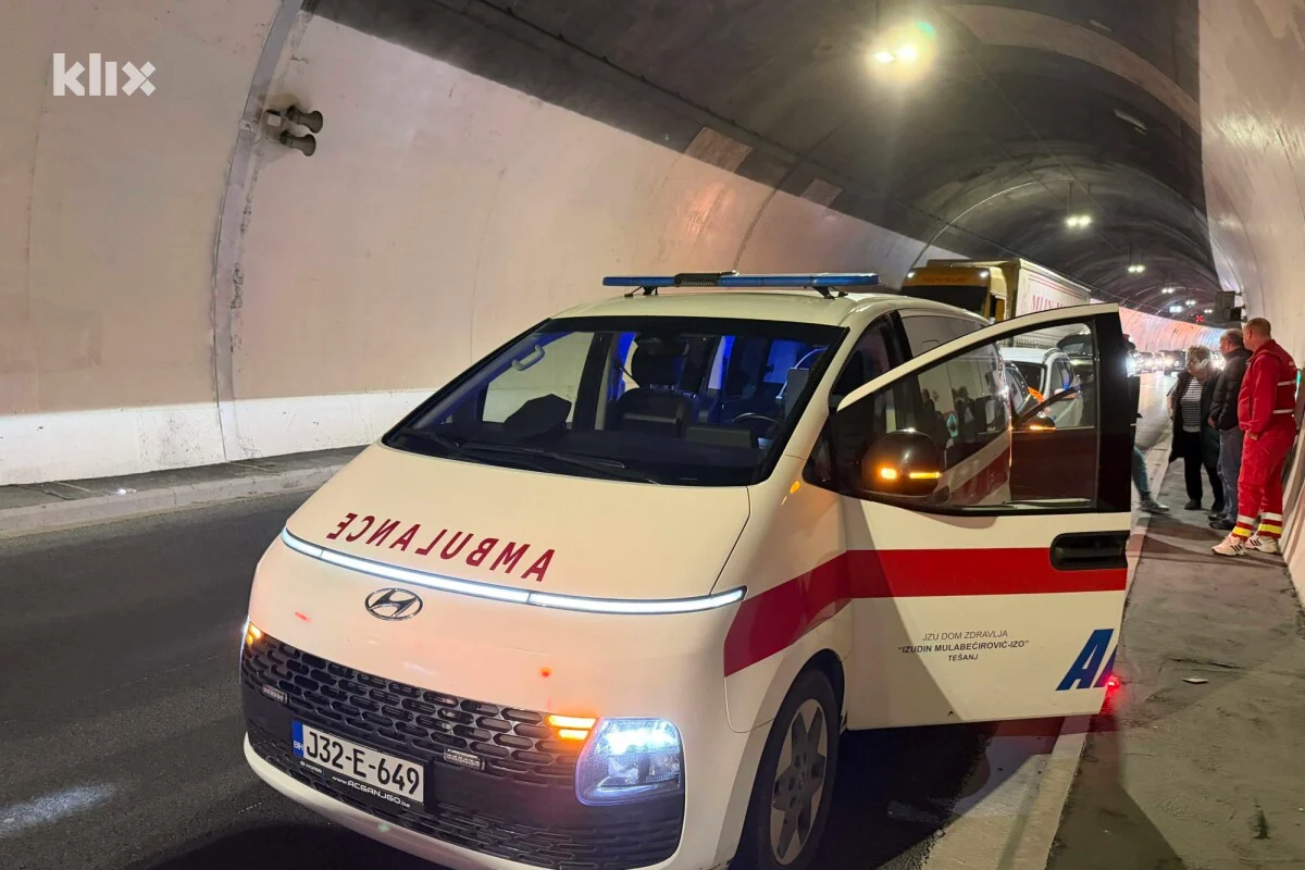 Drama u BiH: Lančani sudar u tunelu, učestvovala i Hitna pomoć