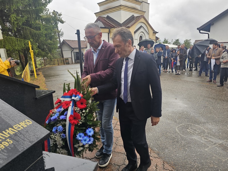 TRI DECENIJE OD ODBRANE MEZGRAJE: Parastos i počast junacima