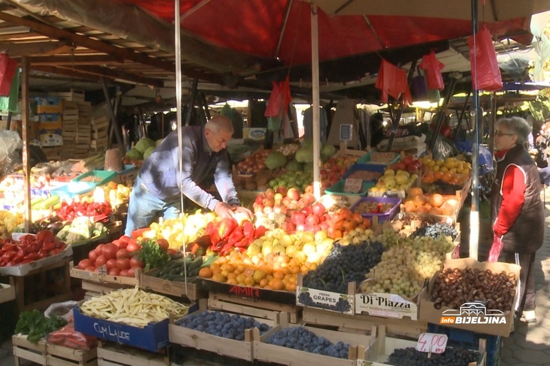 Boranija do 10, paprika četiri KM:  Provjerili smo cijene na pijaci u Bijeljini i šta se najviše kupuje