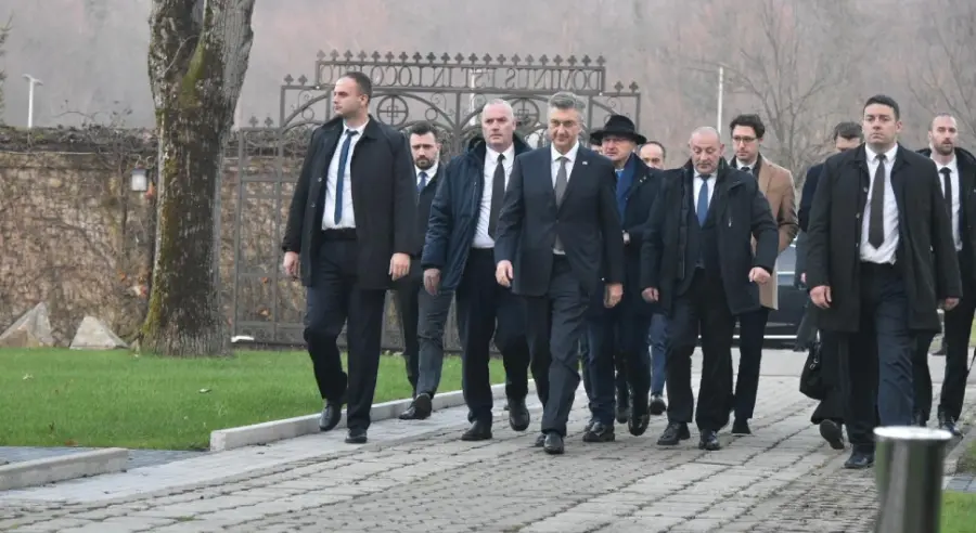 Plenković stigao u Banjaluku, dočekali ga zvaničnici Srpske